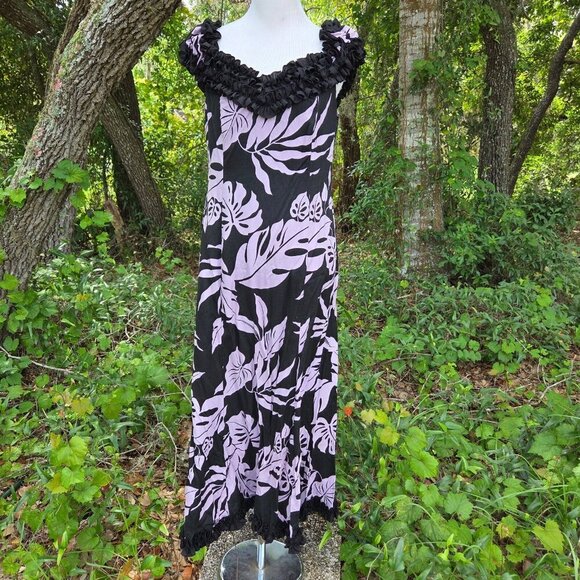 Princess Kaiulani Double Baby Floral Ruffle Neckline Hawaiian Muumuu Dress 12 - Picture 1 of 13
